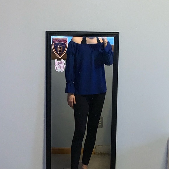 blue off the shoulder top - Picture 3 of 3